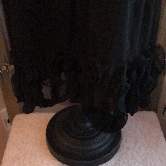 Black mini dress size medium - Picture 2 of 6